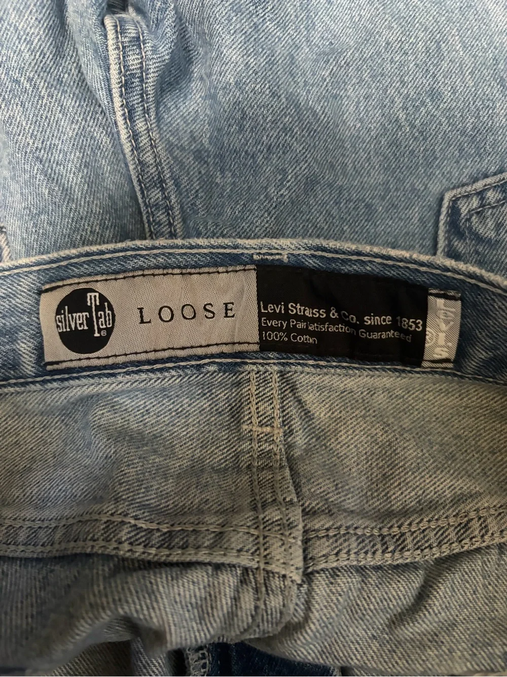 Vintage Levi Light Wash Loose Silver Tab Jeans